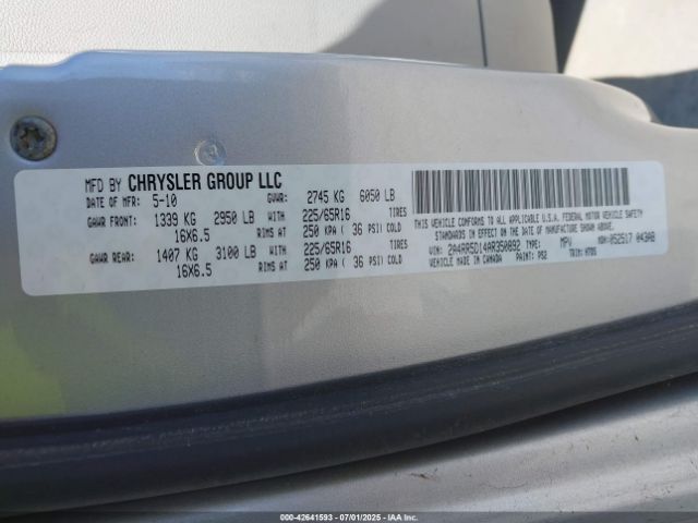 2010 CHRYSLER TOWN & COUNTRY 2A4RR5D14AR350892 Photo 8