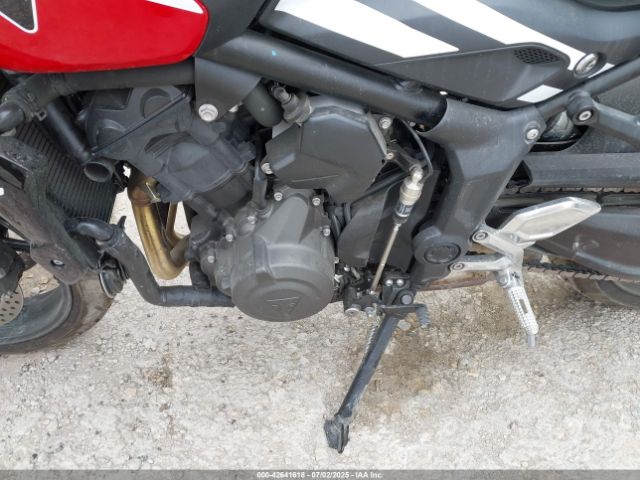 2025 TRIUMPH MOTORCYCLE TRIDENT 660 SMTL21U4XSTCD2441 Photo 8