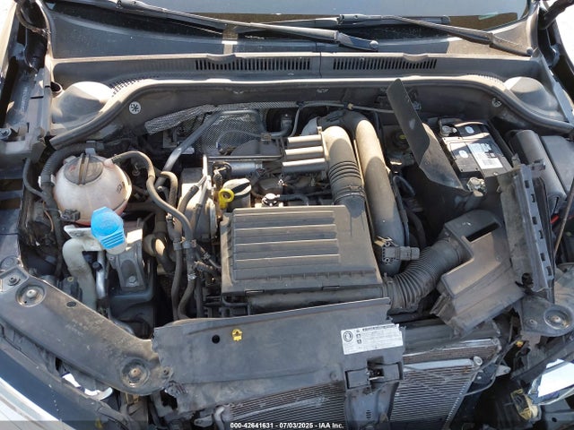 3VW267AJ2GM303955 Volkswagen 2016