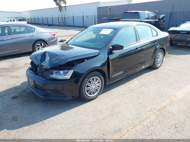 3VW267AJ2GM303955 Volkswagen 2016