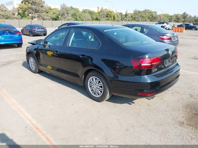 3VW267AJ2GM303955 Volkswagen 2016