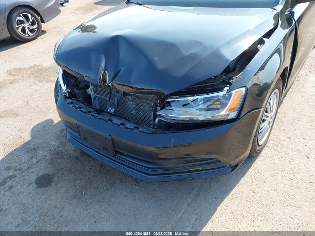 3VW267AJ2GM303955 Volkswagen 2016