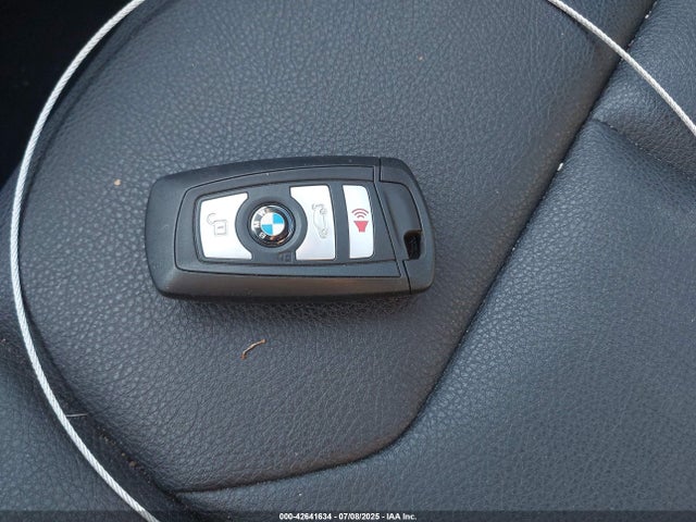 BMW 320i 2018 WBA8A3C59JA505469 Image 11