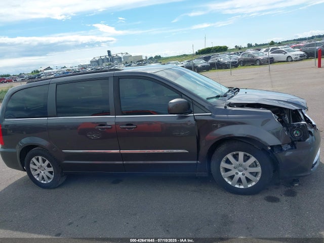 Chrysler 2016 2016 2C4RC1BG9GR104033 Image 13