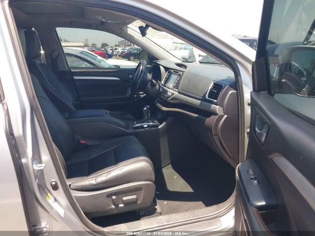Toyota 2gr-fks 2017 5TDKZRFH8HS507575 Image 5