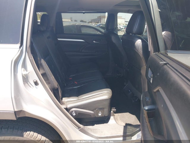 Toyota 2gr-fks 2017 5TDKZRFH8HS507575 Image 8