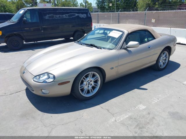 1997 JAGUAR XK8 SAJGX2747VC011759 Photo 1
