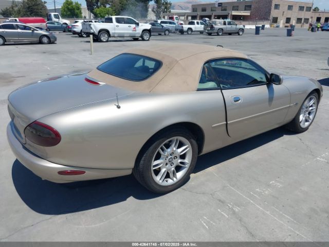 1997 JAGUAR XK8 SAJGX2747VC011759 Photo 3