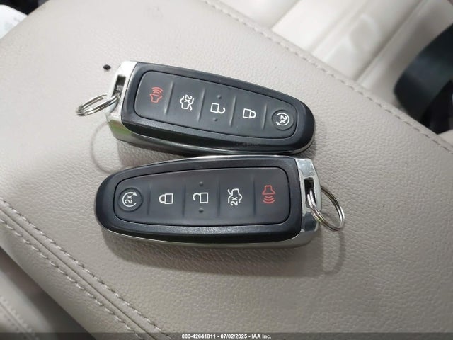 1FMCU9J92KUA41806 Ford 2019