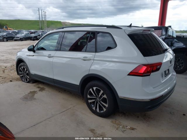 2022 VOLKSWAGEN TIGUAN 3VV1B7AX6NM070790 Photo 2