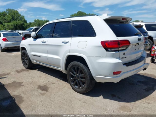 2019 JEEP GRAND CHEROKEE 1C4RJFAG5KC820031 Photo 2