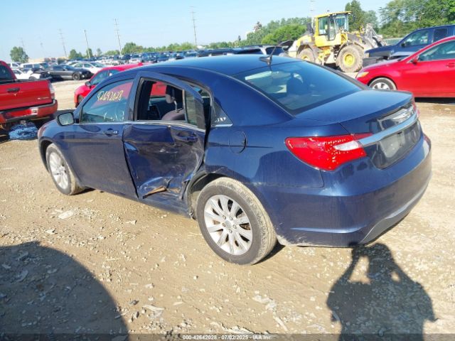 2013 CHRYSLER 200 1C3CCBBB8DN701431 Photo 2