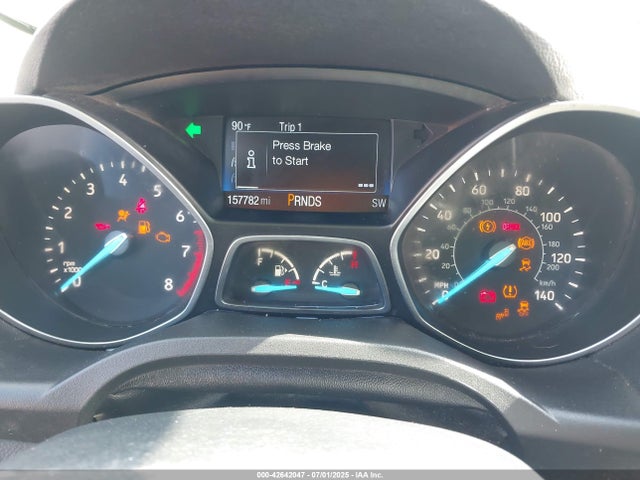 1FMCU9J90HUE08002 Ford 2017