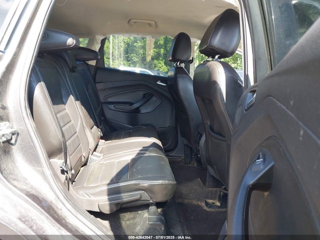 1FMCU9J90HUE08002 Ford 2017