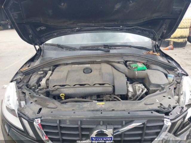 2011 VOLVO XC60 YV4902DZ6B2185185 Photo 9