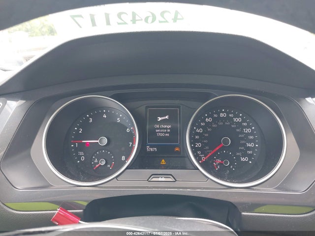 3VV3B7AX0LM047933 Volkswagen Tiguan
