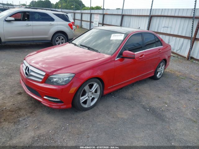 2011 MERCEDES-BENZ C 300 WDDGF8BB0BR151452 Photo 1