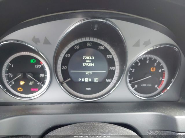 2011 MERCEDES-BENZ C 300 WDDGF8BB0BR151452 Photo 6