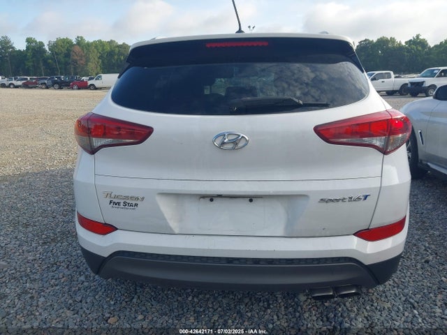 Hyundai Tucson 2016 KM8J33A24GU125224 Image 16