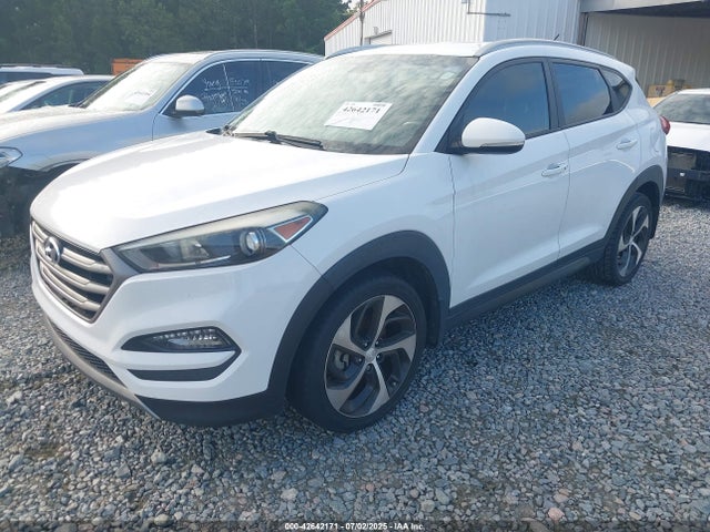 Hyundai Tucson 2016 KM8J33A24GU125224 Image 2