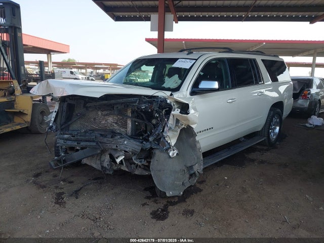 42642179 :رقم المزاد ، 1GNSKKKC1FR259159 vin ، 2015 Chevrolet Suburban 1500 Ltz مزاد بيع