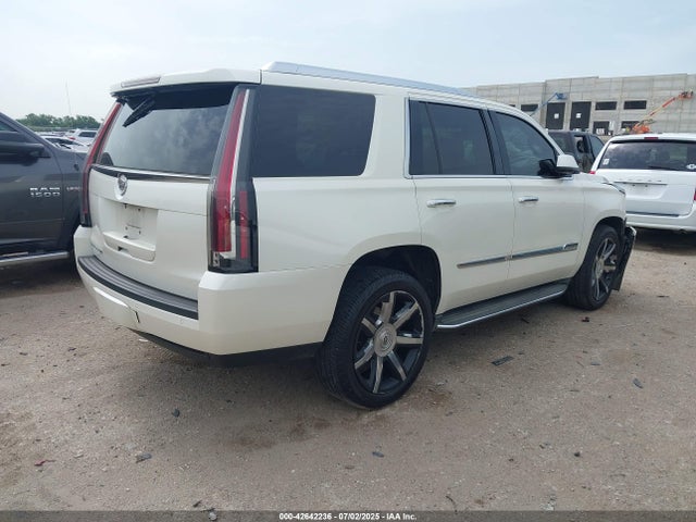 2015 CADILLAC ESCALADE 1GYS3BKJ2FR210504 Photo 3