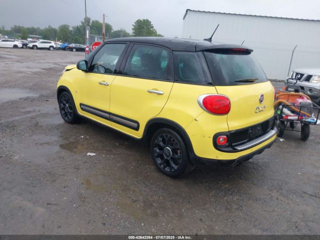 2015 FIAT 500L ZFBCFADH6FZ032797 Photo 2