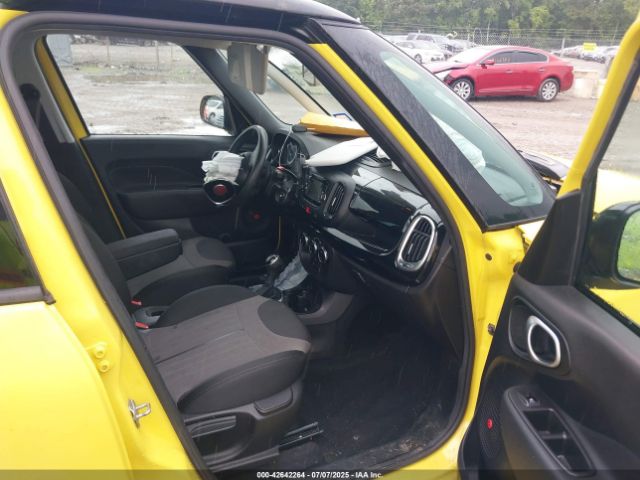 2015 FIAT 500L ZFBCFADH6FZ032797 Photo 4