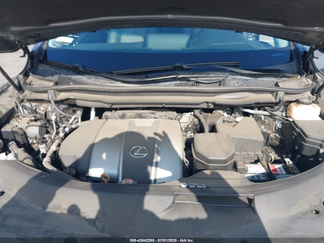 2T2ZZMCA2HC077250 Lexus 2017