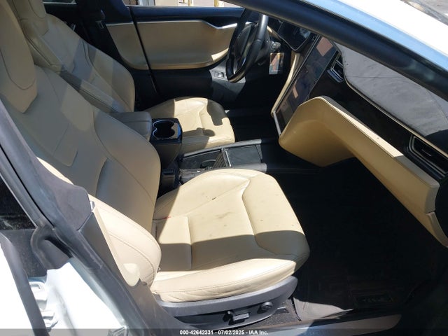 2015 TESLA MODEL S 5YJSA1E45FF109538 Photo 4