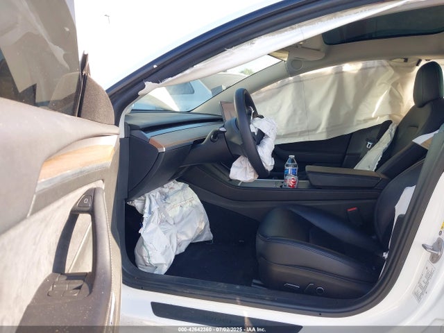 Tesla 2022 2022 5YJ3E1EB4NF164861 Image 5
