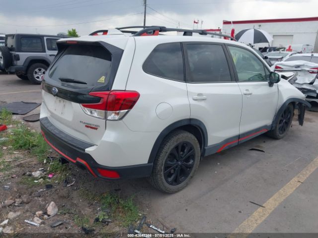2020 SUBARU FORESTER JF2SKAMC9LH406833 Photo 3