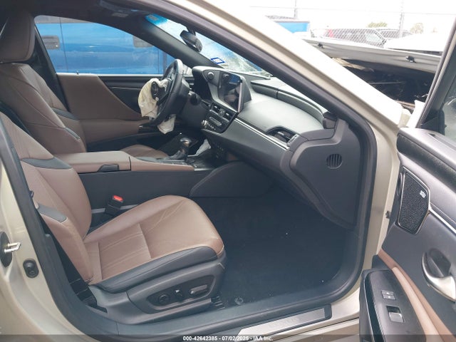 Lexus a25a-fxs, 3nm 2022 58AFA1C18NU016601 Image 5