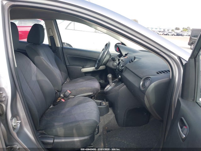 JM1DE1KZ0E0186666 Mazda zy california