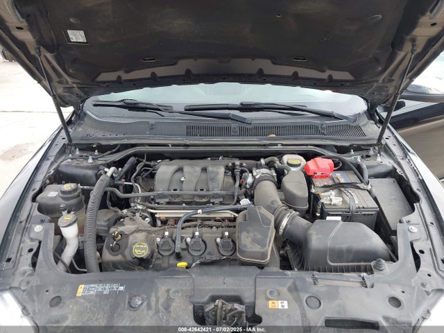 1FAHP2F8XKG115731 Ford 2019