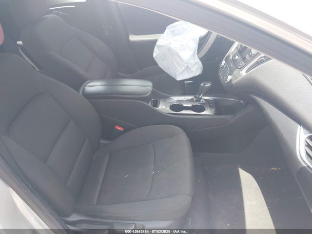 Chevrolet lfv - direct injection, variable valve timing, gen 1 2020 1G1ZD5ST0LF002888 Image 5