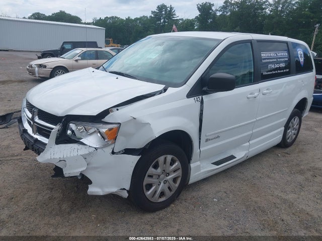 Dodge 2017 2017 2C7WDGBG3HR711603 Image 2