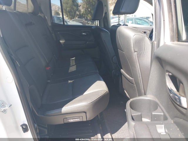 Honda j35y6 2023 5FPYK3F59PB035141 Image 8