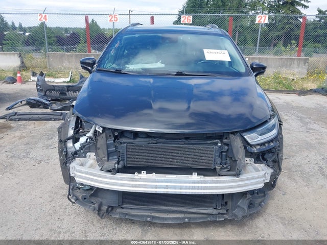 2021 Chrysler Pacifica Hybrid Touring L მანქანა იყიდება აუქციონზე, vin: 2C4RC1L75MR581309, აუქციონის ნომერი: 42642618