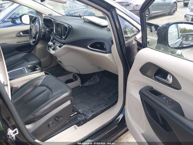 2021 CHRYSLER PACIFICA HYBRID 2C4RC1L75MR581309 Photo 4