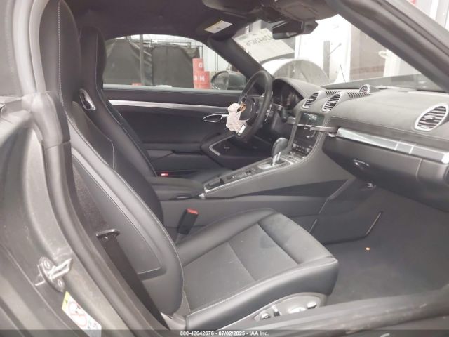 2025 PORSCHE 718 BOXSTER WP0CB2A85SK226372 Photo 4