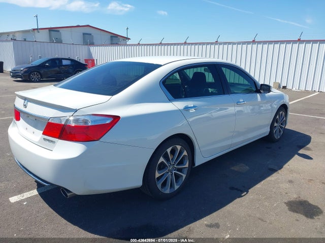 1HGCR2F54FA046890 Honda k24w1