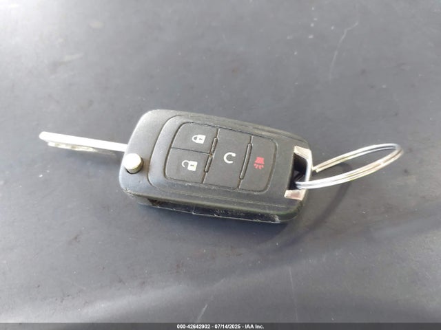 1G1JE6SBXF4202880 Chevrolet LUV