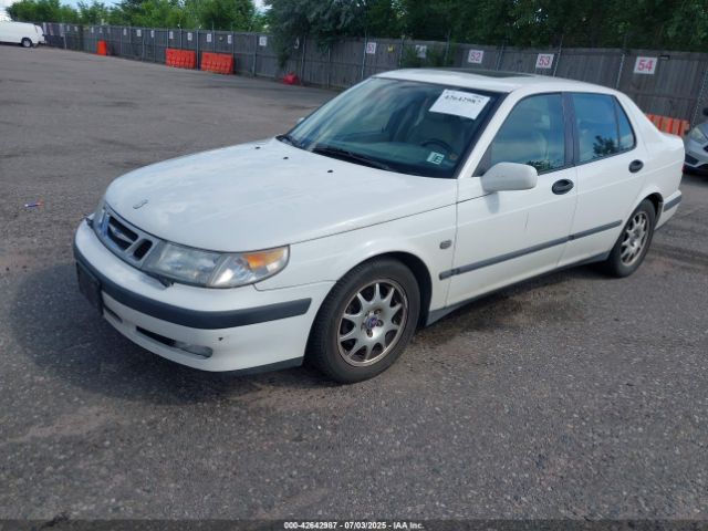 2001 SAAB 9-5 YS3ED48E913016658 Photo 1
