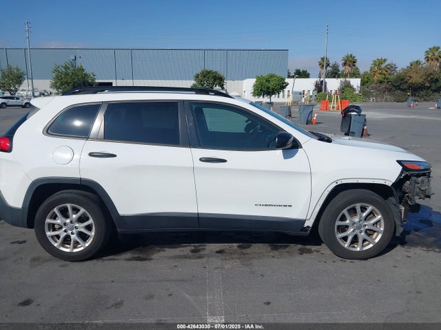 1C4PJLAB7HW502798 Jeep 2017