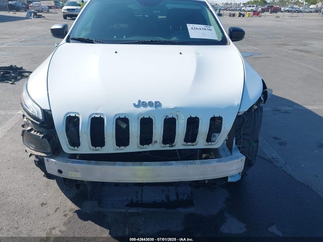1C4PJLAB7HW502798 Jeep 2017