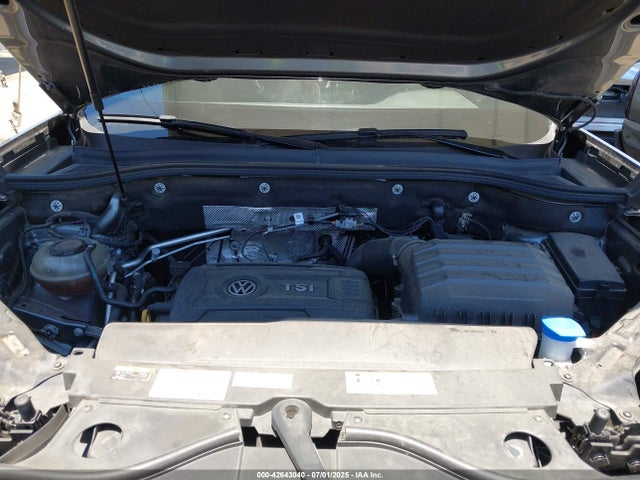 1V2JC2CA0NC230413 Volkswagen tsi