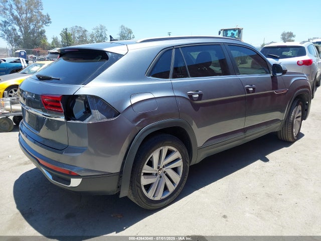 1V2JC2CA0NC230413 Volkswagen tsi