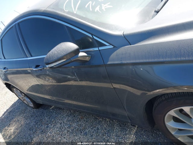 Ford 2019 2019 3FA6P0SUXKR177542 Image 14