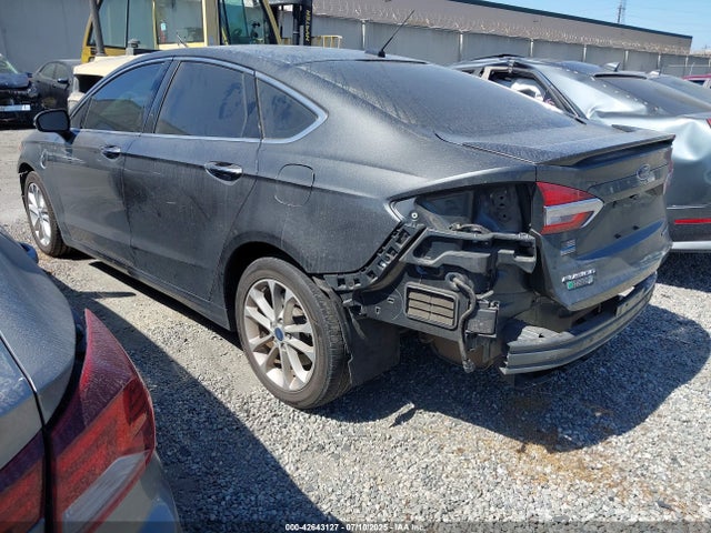 Ford 2019 2019 3FA6P0SUXKR177542 Image 3
